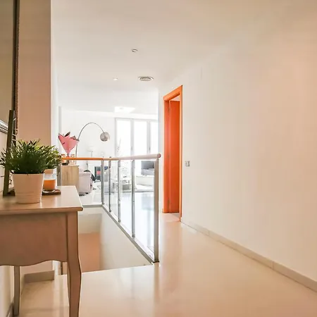 Juliet Views Apartment *